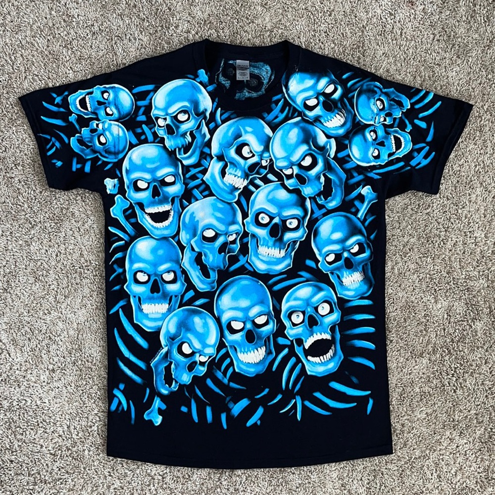 Liquid Blue | Dark Skull Pile T-shirt